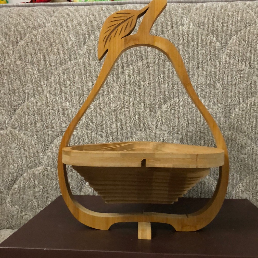 HAND MADE WOOD DECORATION - Picture 8 of 9